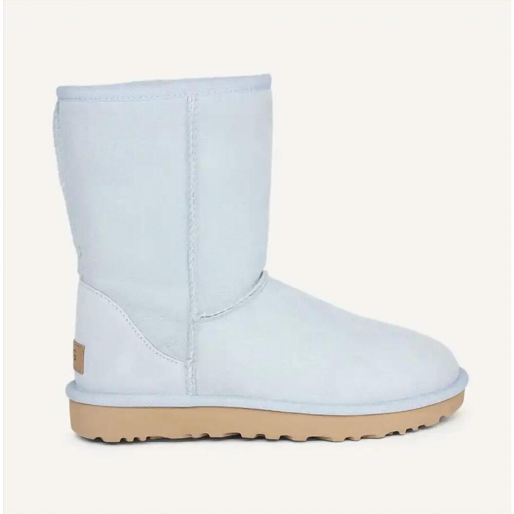 NEW UGG women's classic short ii boot in sky blue